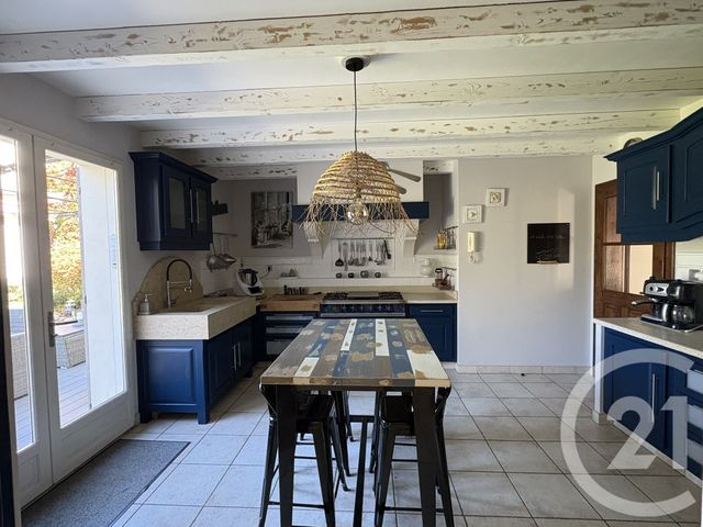 Maison &agrave; vendre - 6 pi&egrave;ces - 205 m2 - Maisoncelles En Brie - 77 - ILE-DE-FRANCE