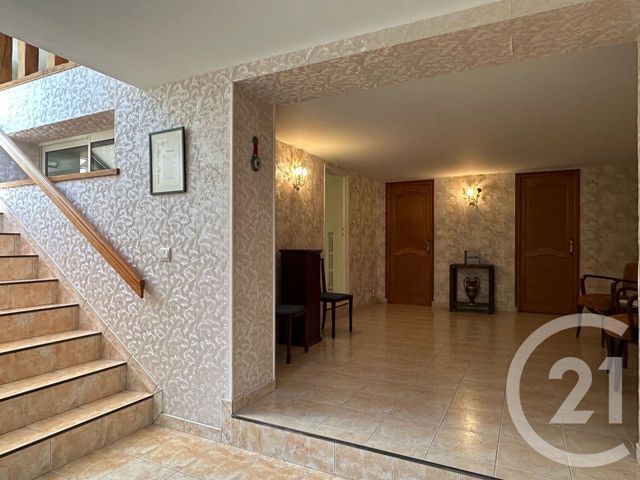 Maison &agrave; vendre - 9 pi&egrave;ces - 220,49 m2 - Mouroux - 77 - ILE-DE-FRANCE