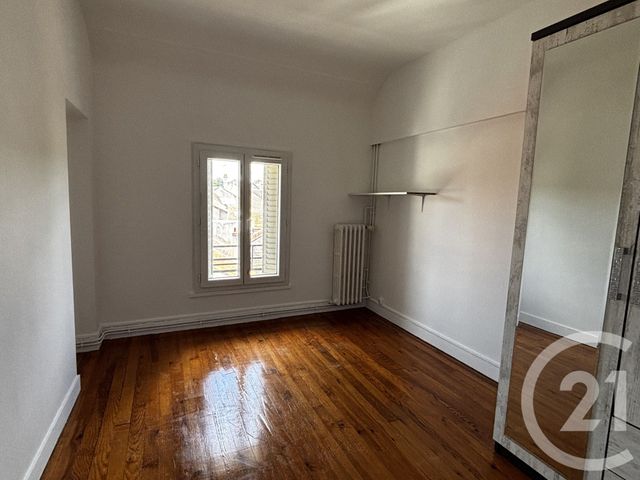 Appartement F4 &agrave; louer - 4 pi&egrave;ces - 65,12 m2 - Crecy La Chapelle - 77 - ILE-DE-FRANCE