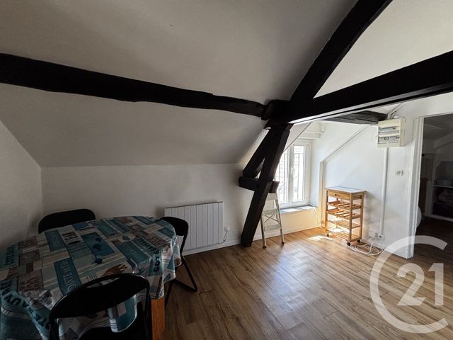 Appartement F3 &agrave; louer - 3 pi&egrave;ces - 29,93 m2 - La Ferte Sous Jouarre - 77 - ILE-DE-FRANCE