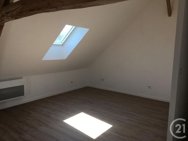 Appartement Studio &agrave; louer - 1 pi&egrave;ce - 23,22 m2 - Pommeuse - 77 - ILE-DE-FRANCE