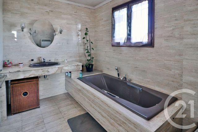 Maison à vendre - 5 pièces - 112 m2 - Etrechy - 91 - ILE-DE-FRANCE