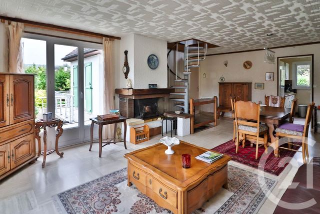 Maison à vendre - 5 pièces - 100 m2 - Etrechy - 91 - ILE-DE-FRANCE