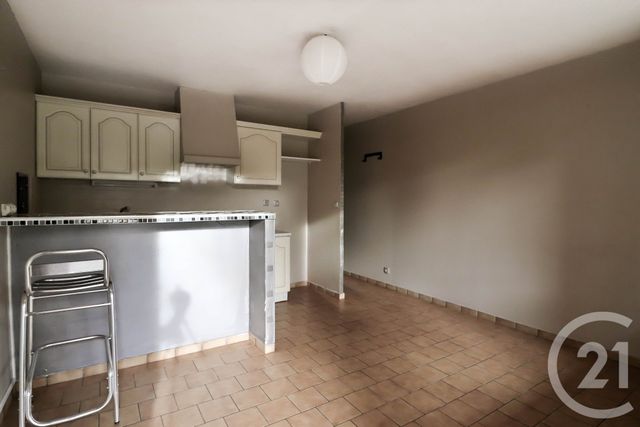 Appartement F2 à vendre - 2 pièces - 35 m2 - Etrechy - 91 - ILE-DE-FRANCE