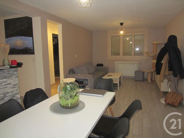 Maison à louer - 3 pièces - 75 m2 - Valpuiseaux - 91 - ILE-DE-FRANCE