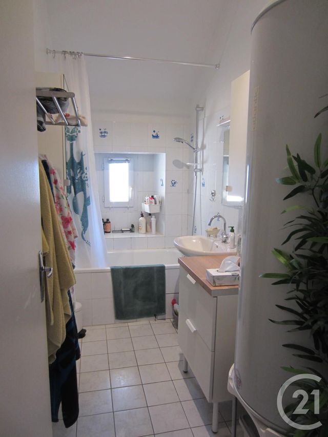 Maison &agrave; louer - 4 pi&egrave;ces - 75 m2 - Auvers St Georges - 91 - ILE-DE-FRANCE