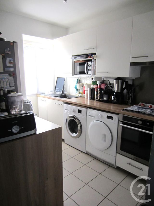 Maison &agrave; louer - 4 pi&egrave;ces - 75 m2 - Auvers St Georges - 91 - ILE-DE-FRANCE