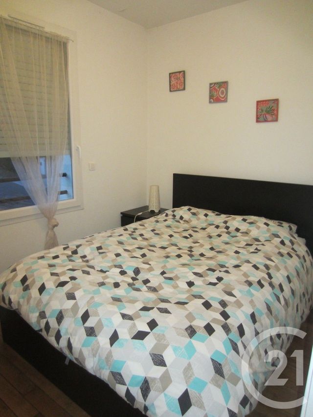 Maison &agrave; louer - 4 pi&egrave;ces - 65,58 m2 - Chamarande - 91 - ILE-DE-FRANCE