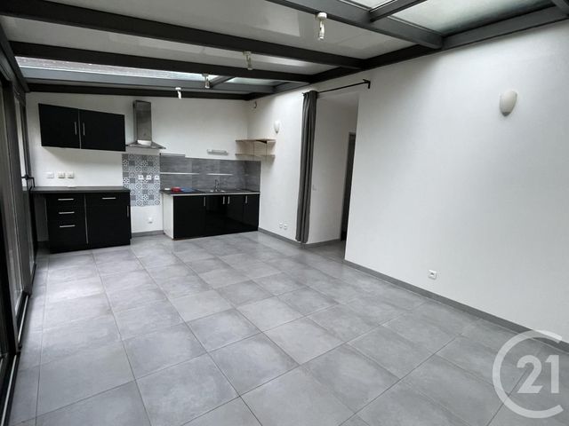 Maison &agrave; louer - 4 pi&egrave;ces - 65,58 m2 - Chamarande - 91 - ILE-DE-FRANCE