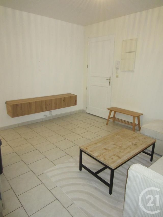 Appartement F2 &agrave; louer - 2 pi&egrave;ces - 32,60 m2 - Etrechy - 91 - ILE-DE-FRANCE