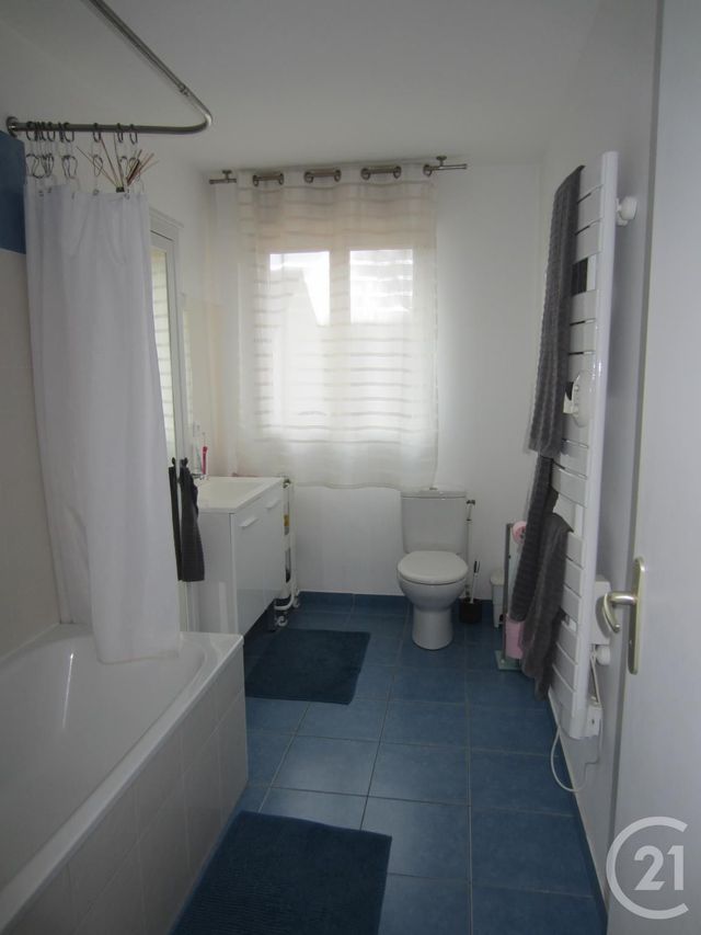 Maison &agrave; louer - 5 pi&egrave;ces - 97 m2 - Etrechy - 91 - ILE-DE-FRANCE