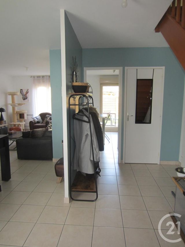 Maison &agrave; louer - 5 pi&egrave;ces - 97 m2 - Etrechy - 91 - ILE-DE-FRANCE