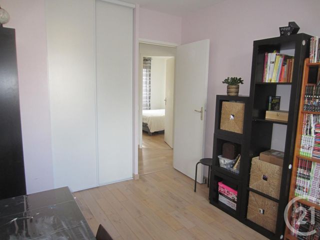 Maison &agrave; louer - 5 pi&egrave;ces - 97 m2 - Etrechy - 91 - ILE-DE-FRANCE