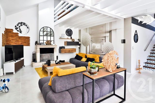 Maison &agrave; vendre - 7 pi&egrave;ces - 250 m2 - Etrechy - 91 - ILE-DE-FRANCE