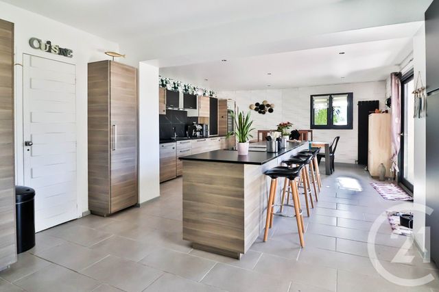 Maison &agrave; vendre - 7 pi&egrave;ces - 250 m2 - Etrechy - 91 - ILE-DE-FRANCE