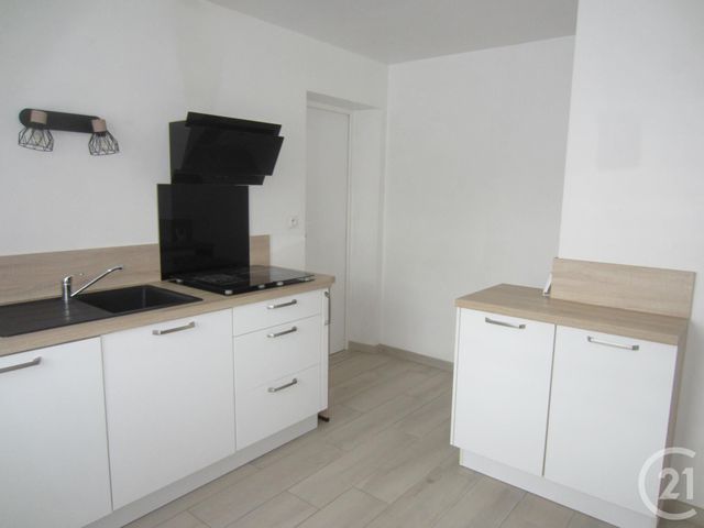 Maison &agrave; louer - 5 pi&egrave;ces - 105,31 m2 - Etrechy - 91 - ILE-DE-FRANCE