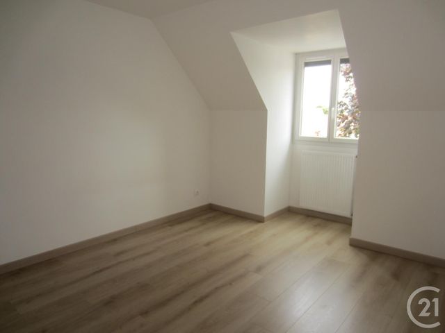 Maison &agrave; louer - 5 pi&egrave;ces - 105,31 m2 - Etrechy - 91 - ILE-DE-FRANCE