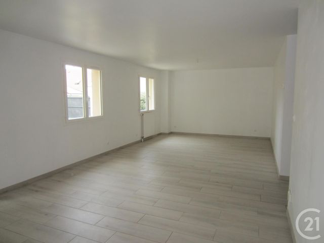 Maison &agrave; louer - 5 pi&egrave;ces - 105,31 m2 - Etrechy - 91 - ILE-DE-FRANCE