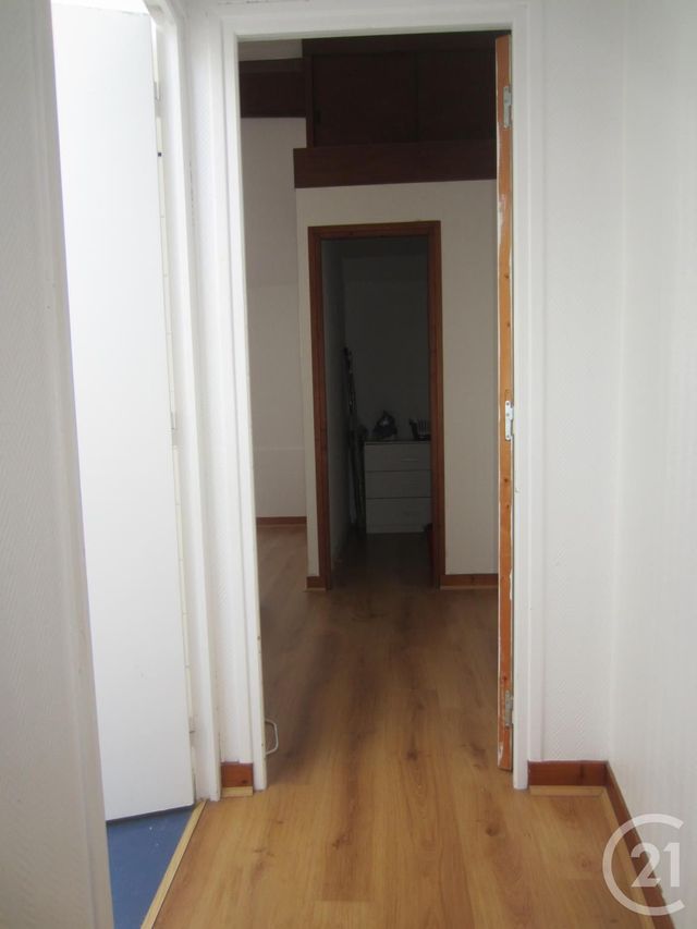 Appartement F2 &agrave; louer - 2 pi&egrave;ces - 50,25 m2 - Chamarande - 91 - ILE-DE-FRANCE