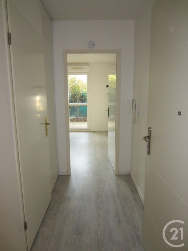 Appartement Studio &agrave; louer - 1 pi&egrave;ce - 23 m2 - Etrechy - 91 - ILE-DE-FRANCE