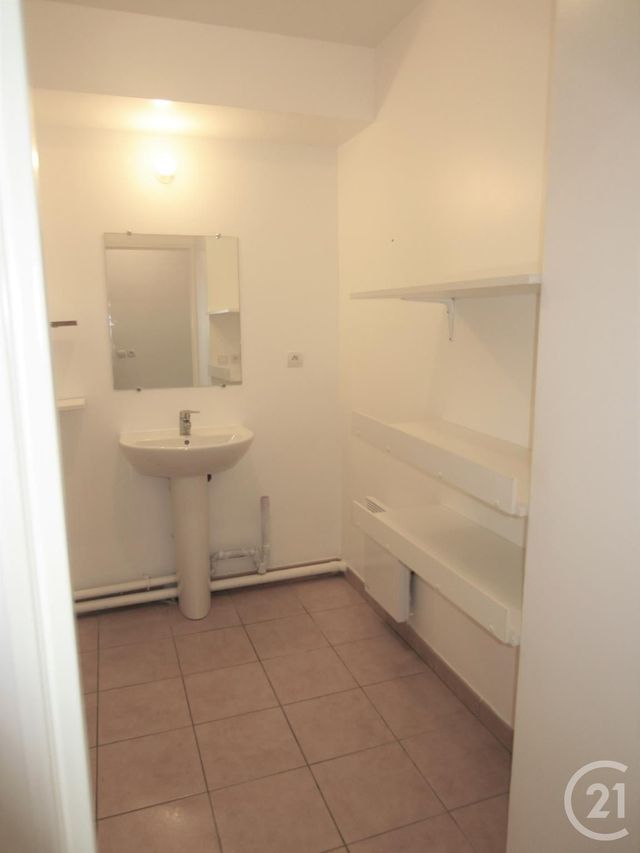 Appartement Studio &agrave; louer - 1 pi&egrave;ce - 23 m2 - Etrechy - 91 - ILE-DE-FRANCE