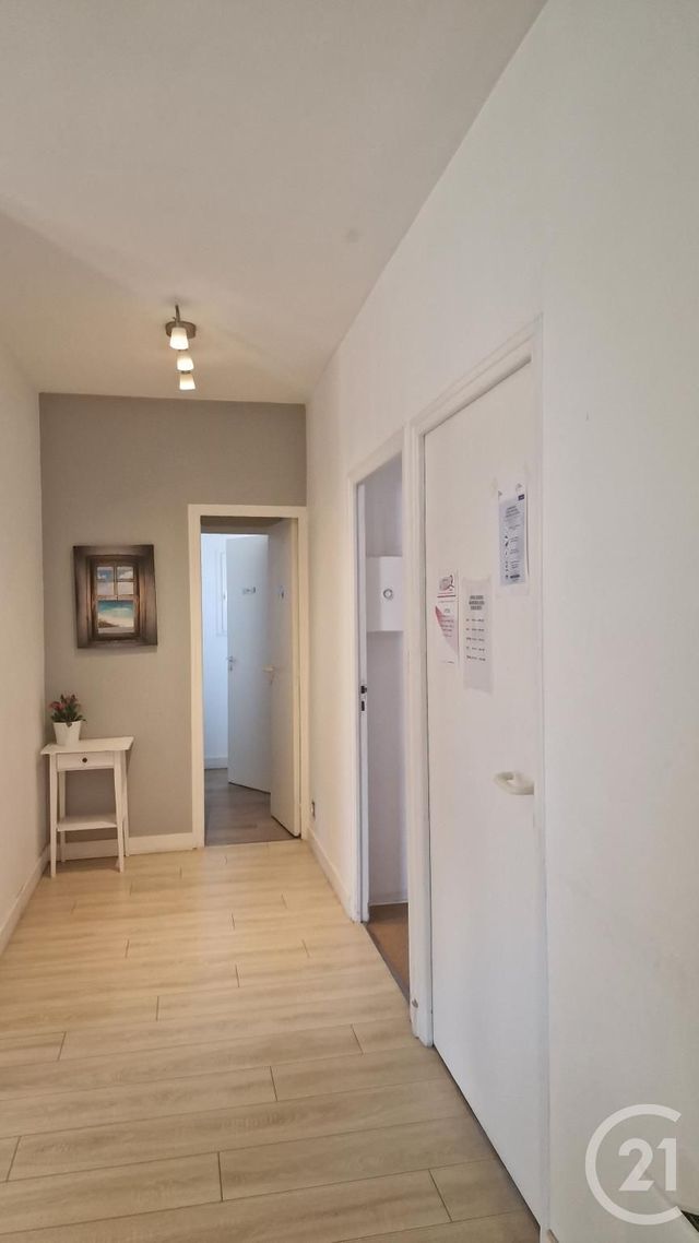 Local commercial à louer - 60.0 m2 - 34 - Herault