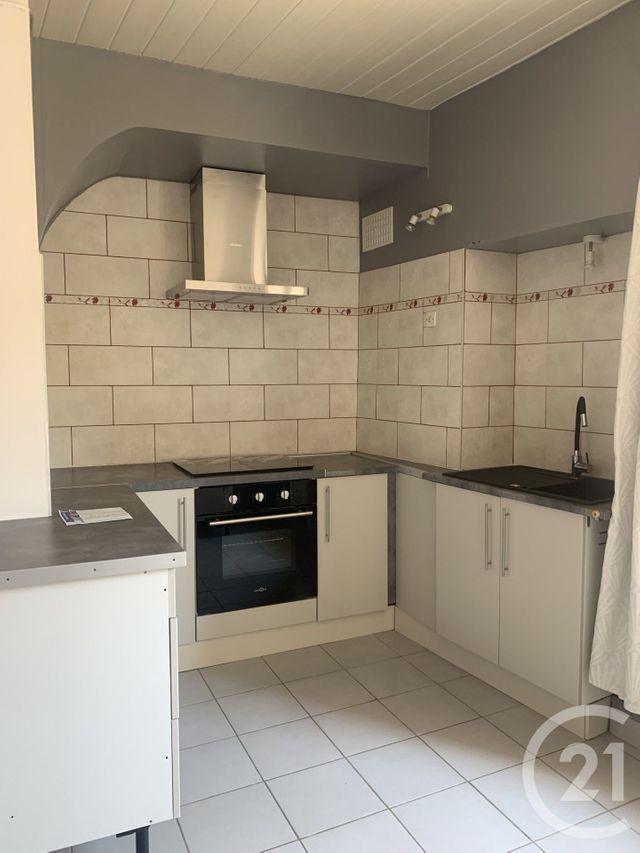 Prix immobilier ST JEAN DE VEDAS - Photo d’un appartement vendu