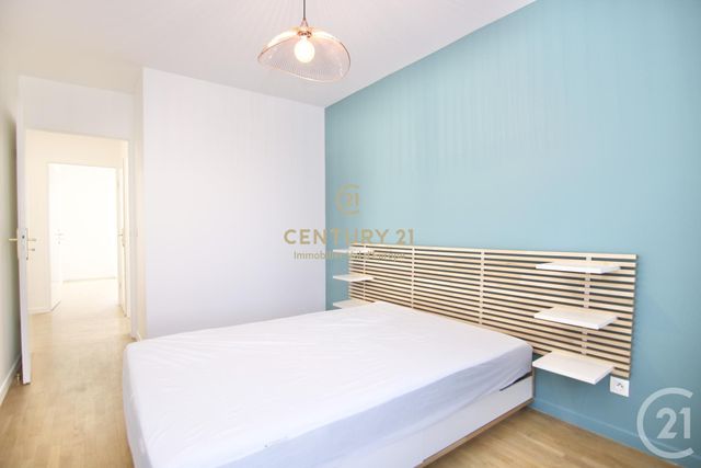 Appartement F4 &agrave; louer - 4 pi&egrave;ces - 94,41 m2 - Serris - 77 - ILE-DE-FRANCE