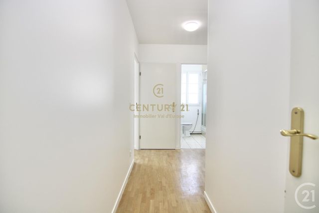Appartement F4 &agrave; louer - 4 pi&egrave;ces - 94,41 m2 - Serris - 77 - ILE-DE-FRANCE