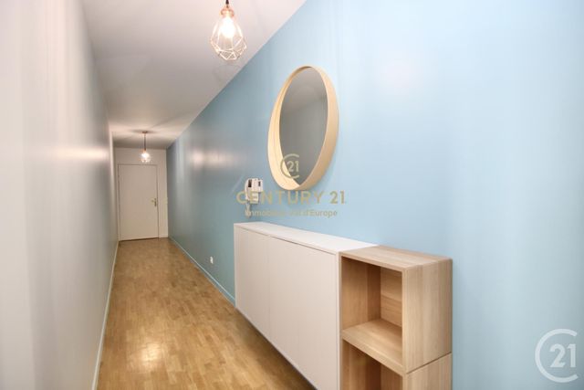 Appartement F4 &agrave; louer - 4 pi&egrave;ces - 94,41 m2 - Serris - 77 - ILE-DE-FRANCE