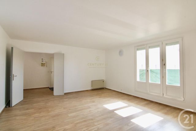 Appartement F3 à vendre - 3 pièces - 66,23 m2 - Lognes - 77 - ILE-DE-FRANCE