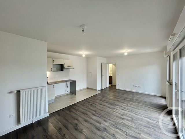 Appartement F3 à vendre - 3 pièces - 62 m2 - Serris - 77 - ILE-DE-FRANCE