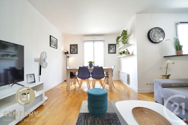 Appartement F3 &agrave; vendre - 3 pi&egrave;ces - 70 m2 - Serris - 77 - ILE-DE-FRANCE