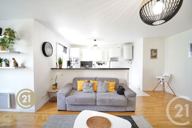 Appartement F3 &agrave; vendre - 3 pi&egrave;ces - 70 m2 - Serris - 77 - ILE-DE-FRANCE