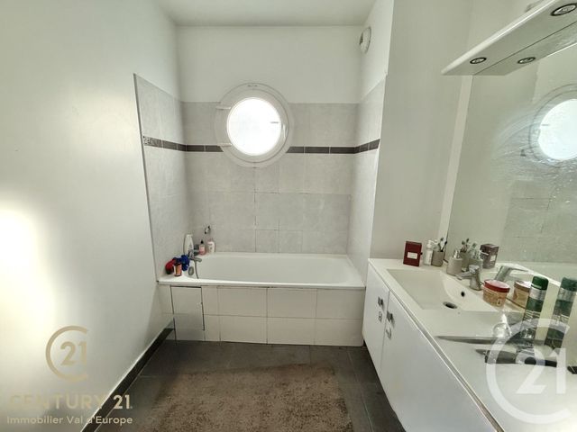 Appartement F3 &agrave; vendre - 3 pi&egrave;ces - 65 m2 - Montevrain - 77 - ILE-DE-FRANCE