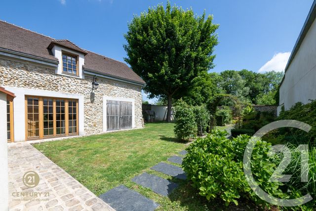 Maison à vendre - 9 pièces - 323,46 m2 - Jossigny - 77 - ILE-DE-FRANCE