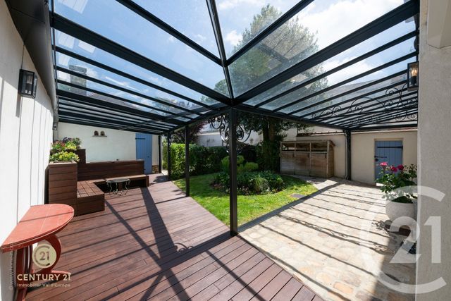 Maison à vendre - 9 pièces - 323,46 m2 - Jossigny - 77 - ILE-DE-FRANCE