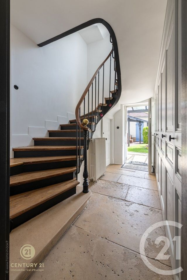 Maison à vendre - 9 pièces - 323,46 m2 - Jossigny - 77 - ILE-DE-FRANCE