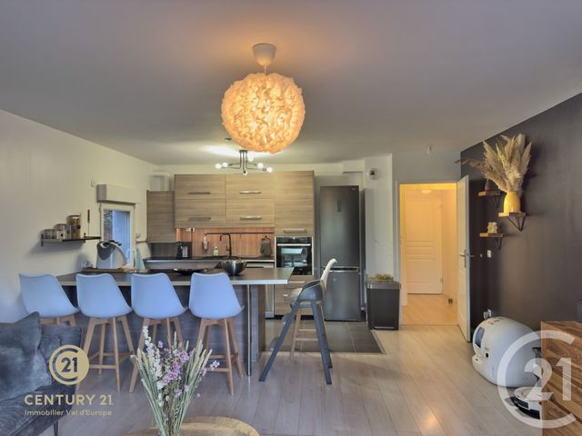 Appartement F4 &agrave; vendre - 4 pi&egrave;ces - 84,84 m2 - Chessy - 77 - ILE-DE-FRANCE