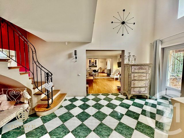 Maison à vendre - 9 pièces - 287,80 m2 - Bouleurs - 77 - ILE-DE-FRANCE