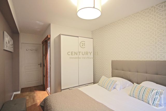 Appartement a louer - 4 pièce(s) - 102.7 m2 - Surfyn