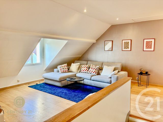 Maison à vendre - 7 pièces - 177,33 m2 - Montceaux Les Meaux - 77 - ILE-DE-FRANCE