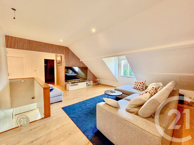 Maison à vendre - 7 pièces - 177,33 m2 - Montceaux Les Meaux - 77 - ILE-DE-FRANCE