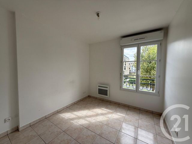 Appartement à vendre - 3 pièces - 58,65 m2 - Bussy St Georges - 77 - ILE-DE-FRANCE