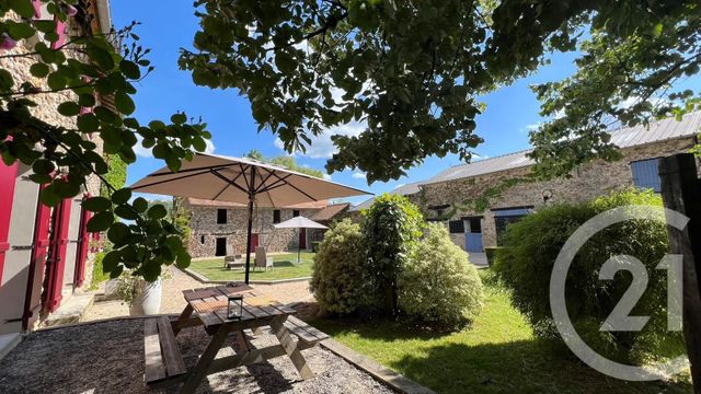 Maison à vendre - 20 pièces - 400,70 m2 - Verdelot - 77 - ILE-DE-FRANCE