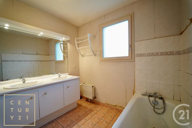 Maison à vendre - 5 pièces - 134,05 m2 - Serris - 77 - ILE-DE-FRANCE