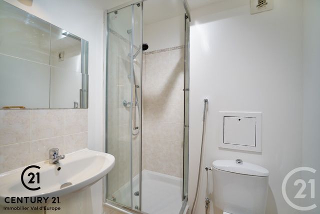 Appartement F4 &agrave; louer - 4 pi&egrave;ces - 78,82 m2 - Serris - 77 - ILE-DE-FRANCE