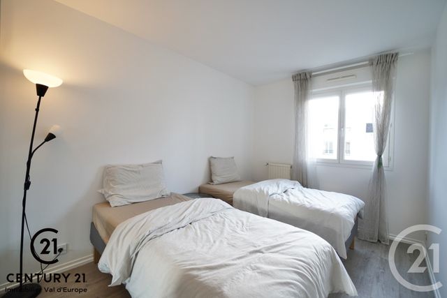 Appartement F4 &agrave; louer - 4 pi&egrave;ces - 78,82 m2 - Serris - 77 - ILE-DE-FRANCE