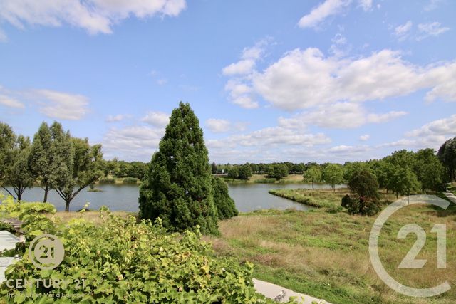 Maison à vendre - 5 pièces - 119,66 m2 - Serris - 77 - ILE-DE-FRANCE