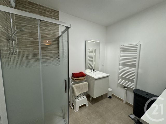 Appartement F5 &agrave; vendre - 5 pi&egrave;ces - 94,72 m2 - Serris - 77 - ILE-DE-FRANCE